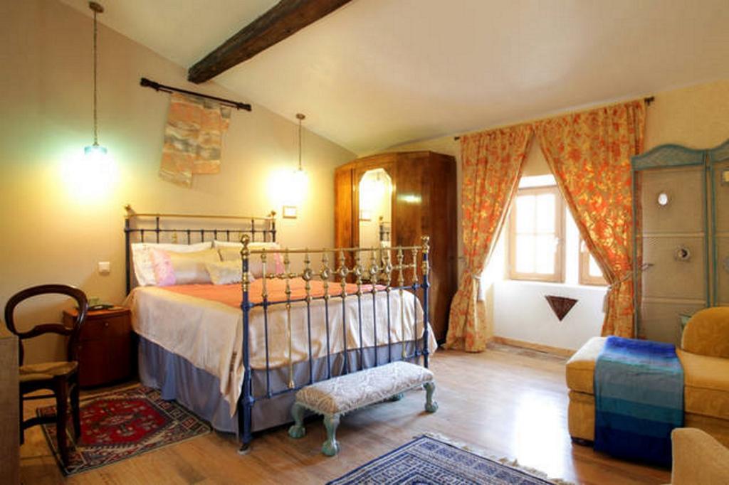 Maison De Textile Apartment Montolieu Buitenkant foto